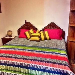Deluxe Queen Suite